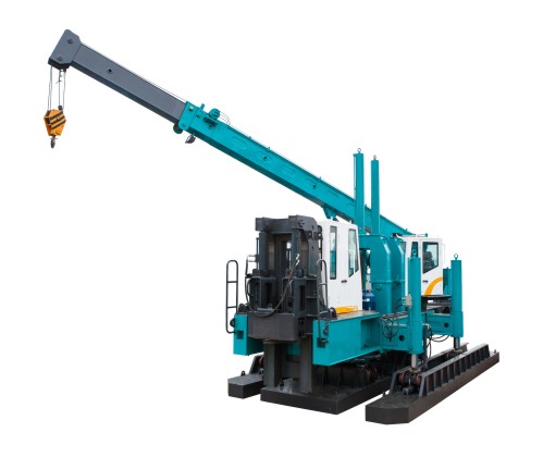 Vận chuyển máy đóng và máy ép cọc cho các công trình trong nước
