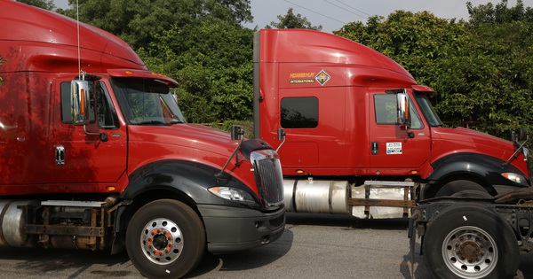 TCH: Doanh số xe đầu kéo Mỹ tăng vọt khi doanh nghiệp logistics đón đầu xu thế chuyển dịch dòng vốn đầu tư