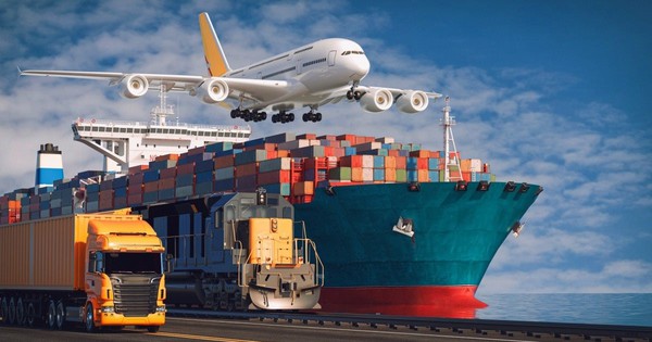 Nghịch lý logistics Việt: Có đến 34.000 DN hoạt động nhưng chưa ai có thể “xuất ngoại”