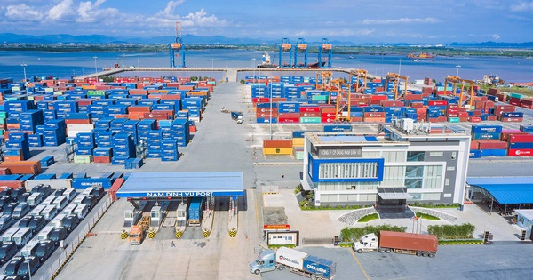 Doanh nghiệp logistics thể hiện sức mạnh trong quý 1, lợi nhuận tăng hàng chục phần trăm, thậm chí có trường hợp tăng hơn chục lần